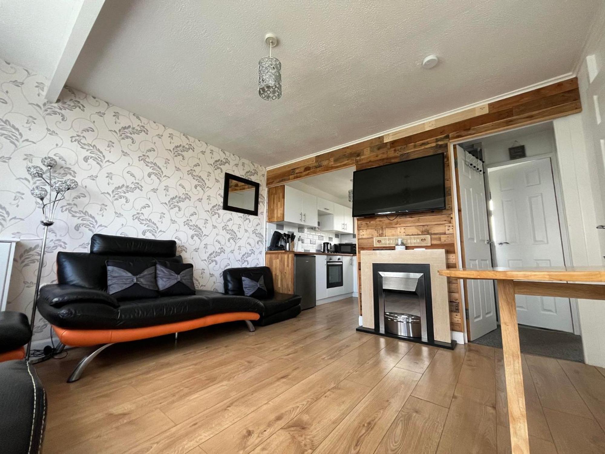 Signature, Scratby - Two Bed Chalet, Sleeps 7, Free Wi-Fi, Bed Linen And Towels Included, Pets Welcome And Onsite Entertainment Available Kültér fotó
